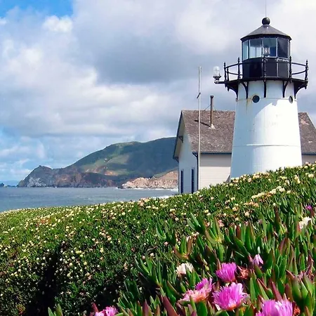 Hi Point Montara Lighthouse-3